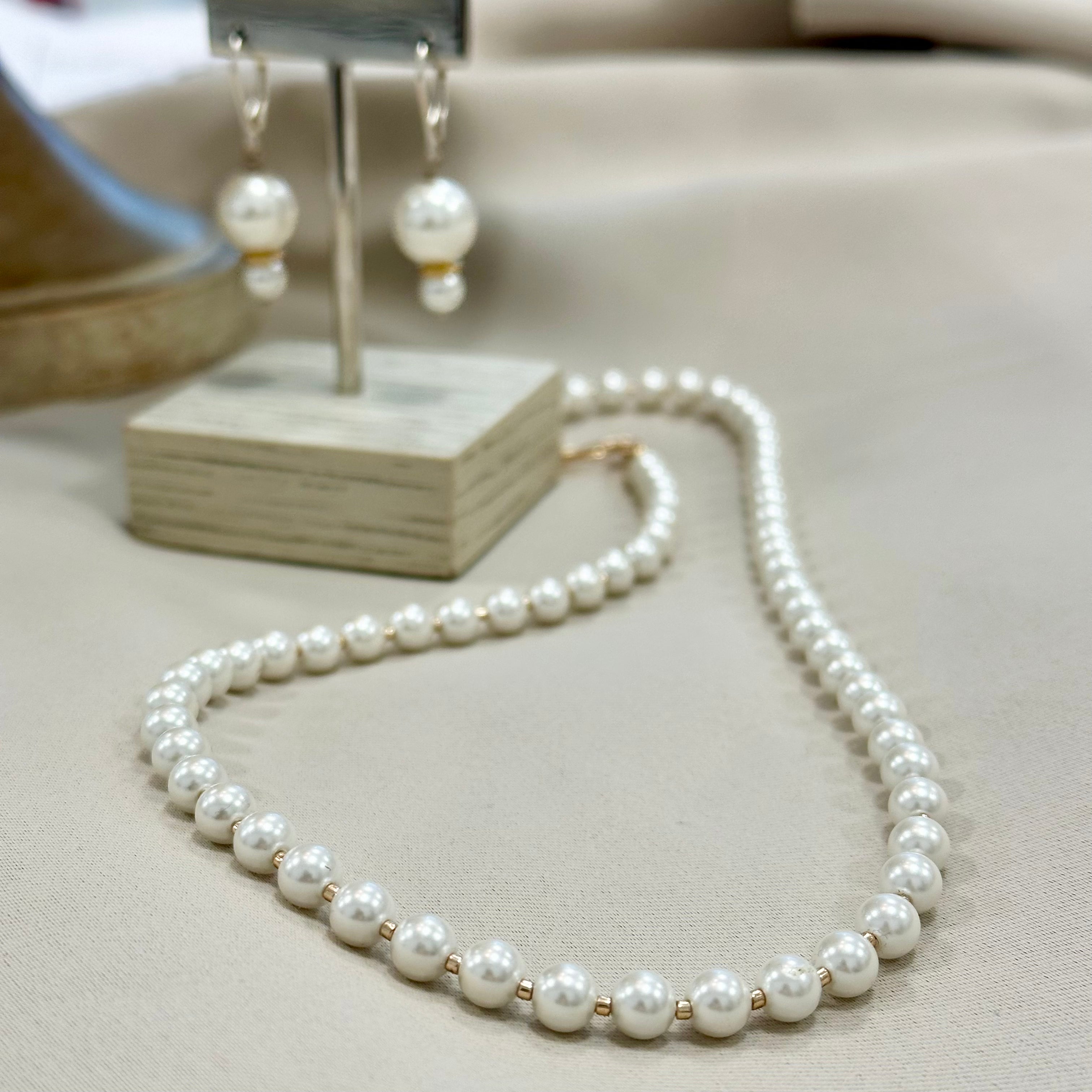 Genuine Pearl Collar