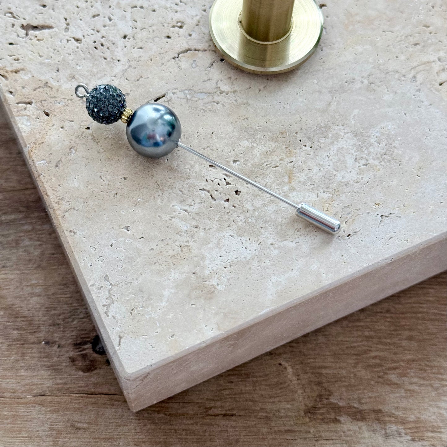 The Pavé & Pearl Stickpin