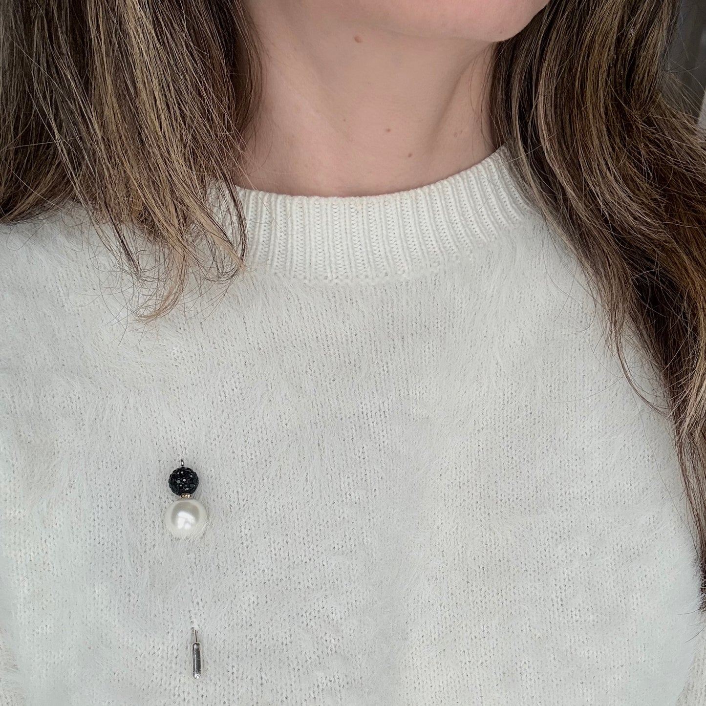 The Pavé & Pearl Stickpin