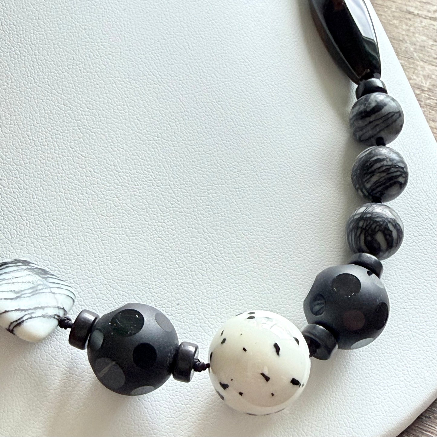 The Noir Agate & Onyx Hand Knotted Necklace