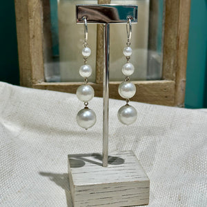 Dangling Pearls Earrings
