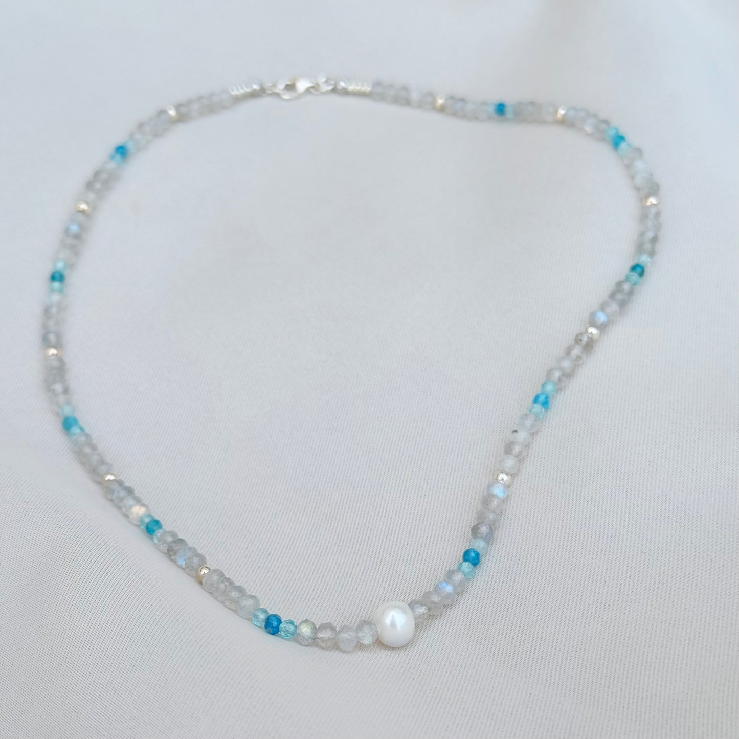 Labradorite Necklace - Think Stunning