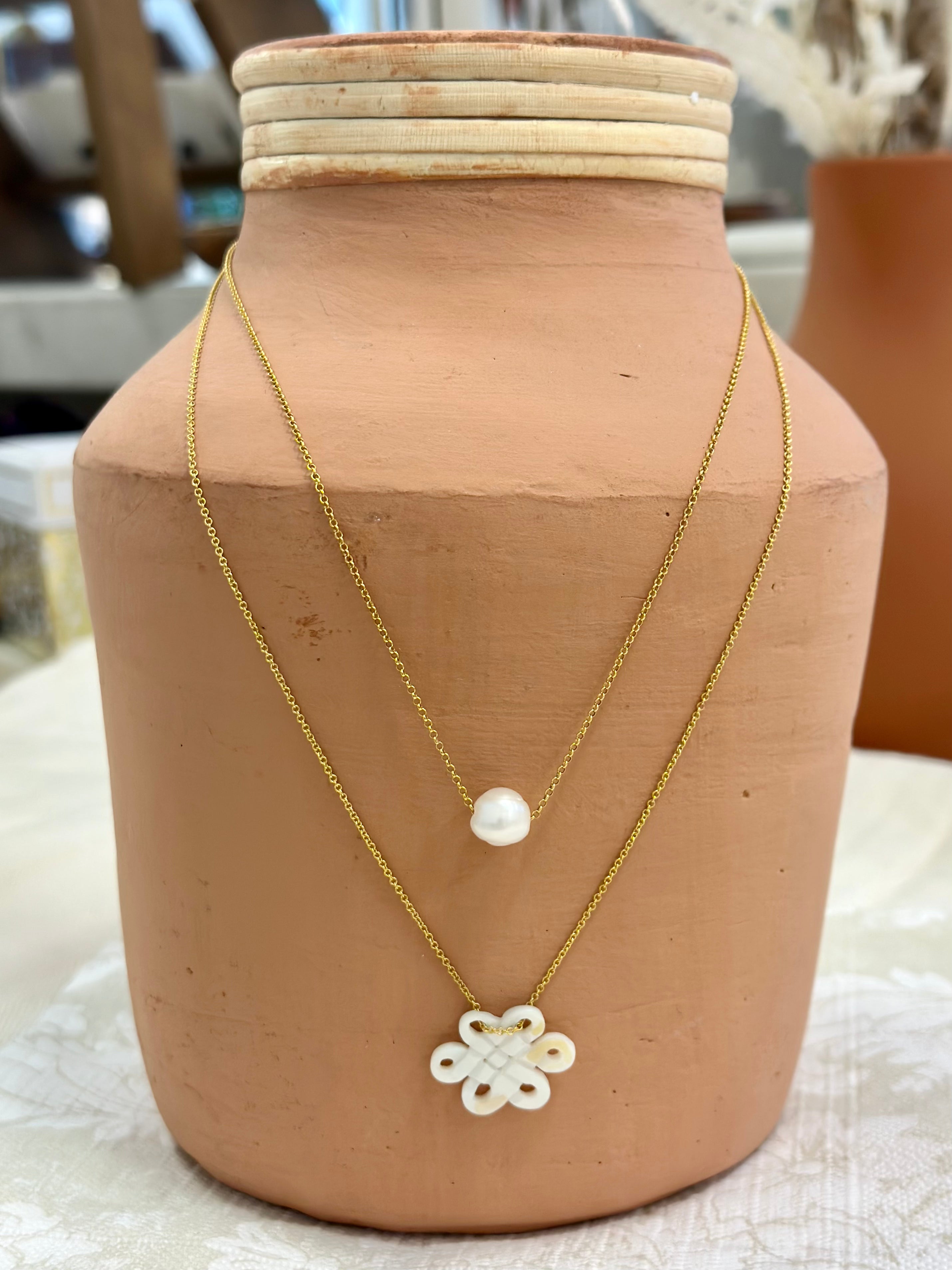 Mother of Pearl Carved Knot Pendant