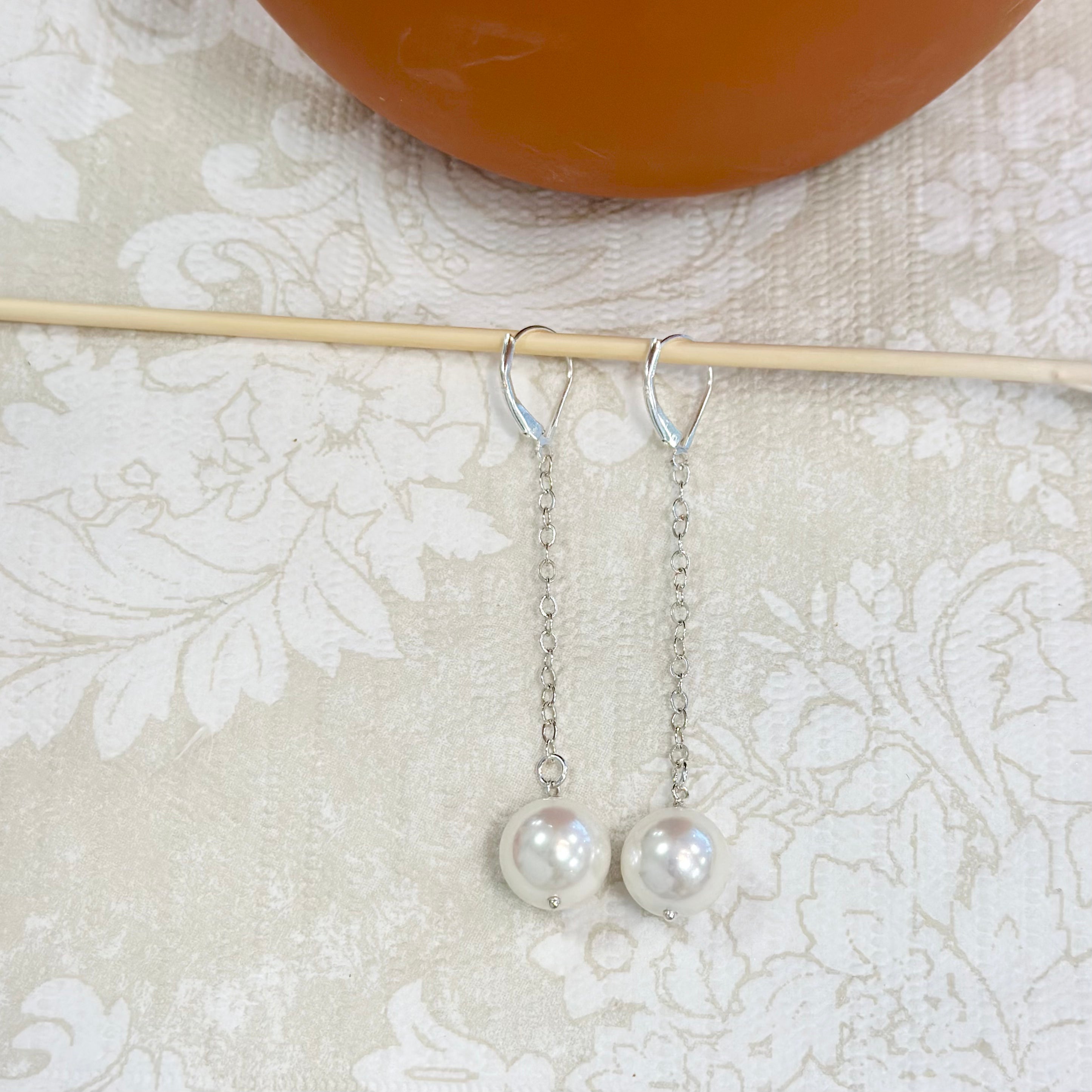 Dangling Pearl Earrings