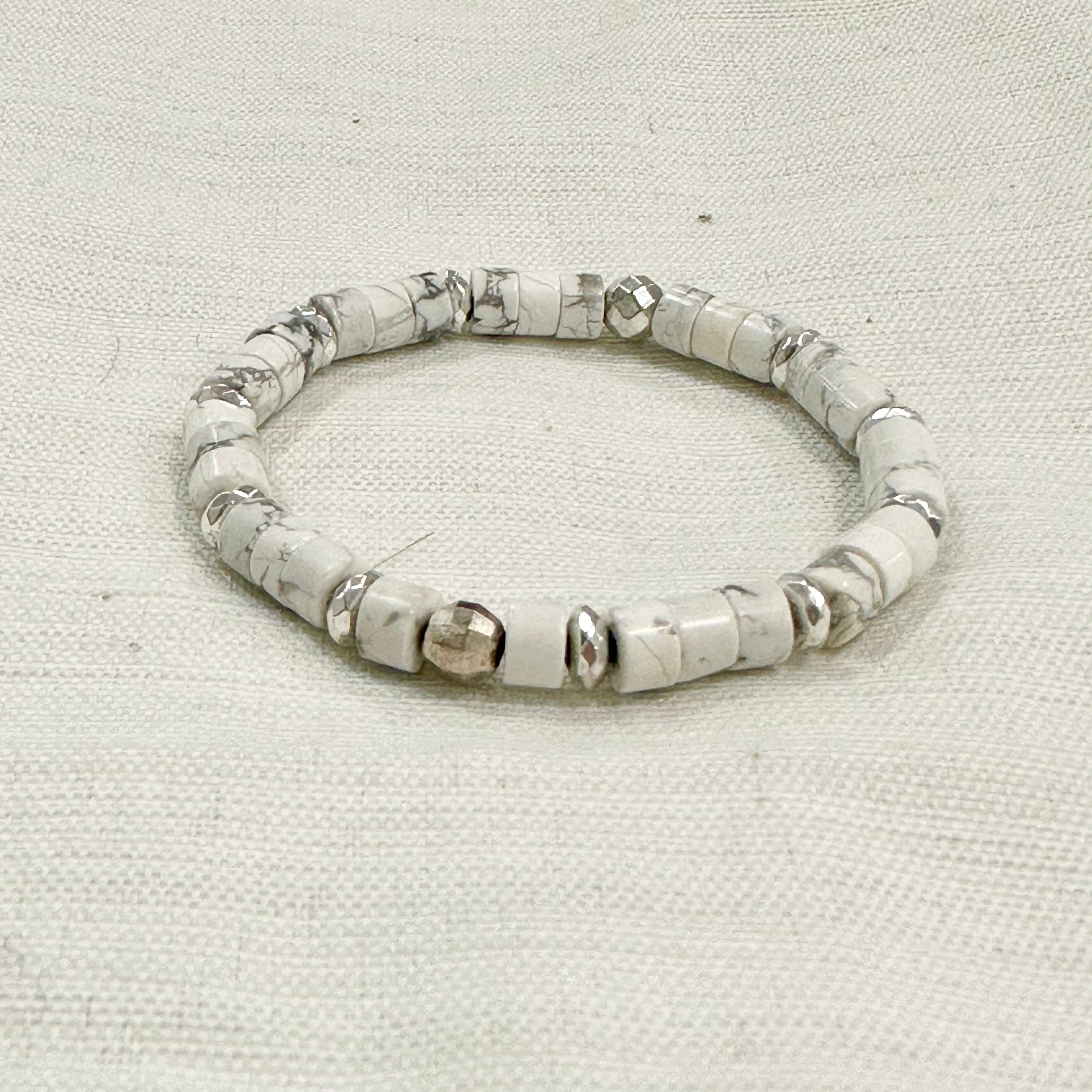 Howlite Heishi gemstone bracelet